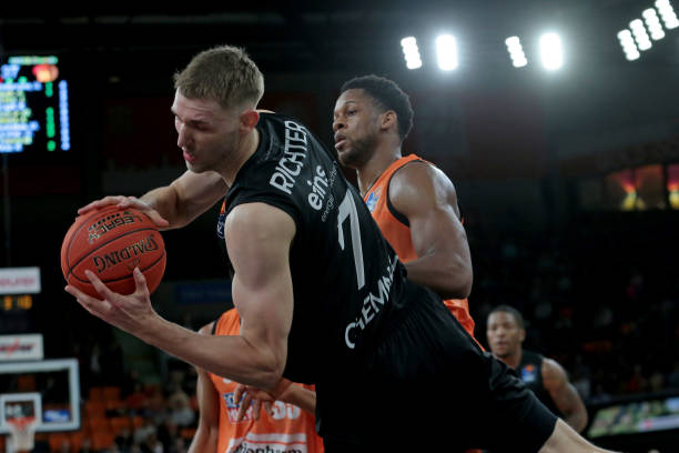 强的战术意 强的战术意