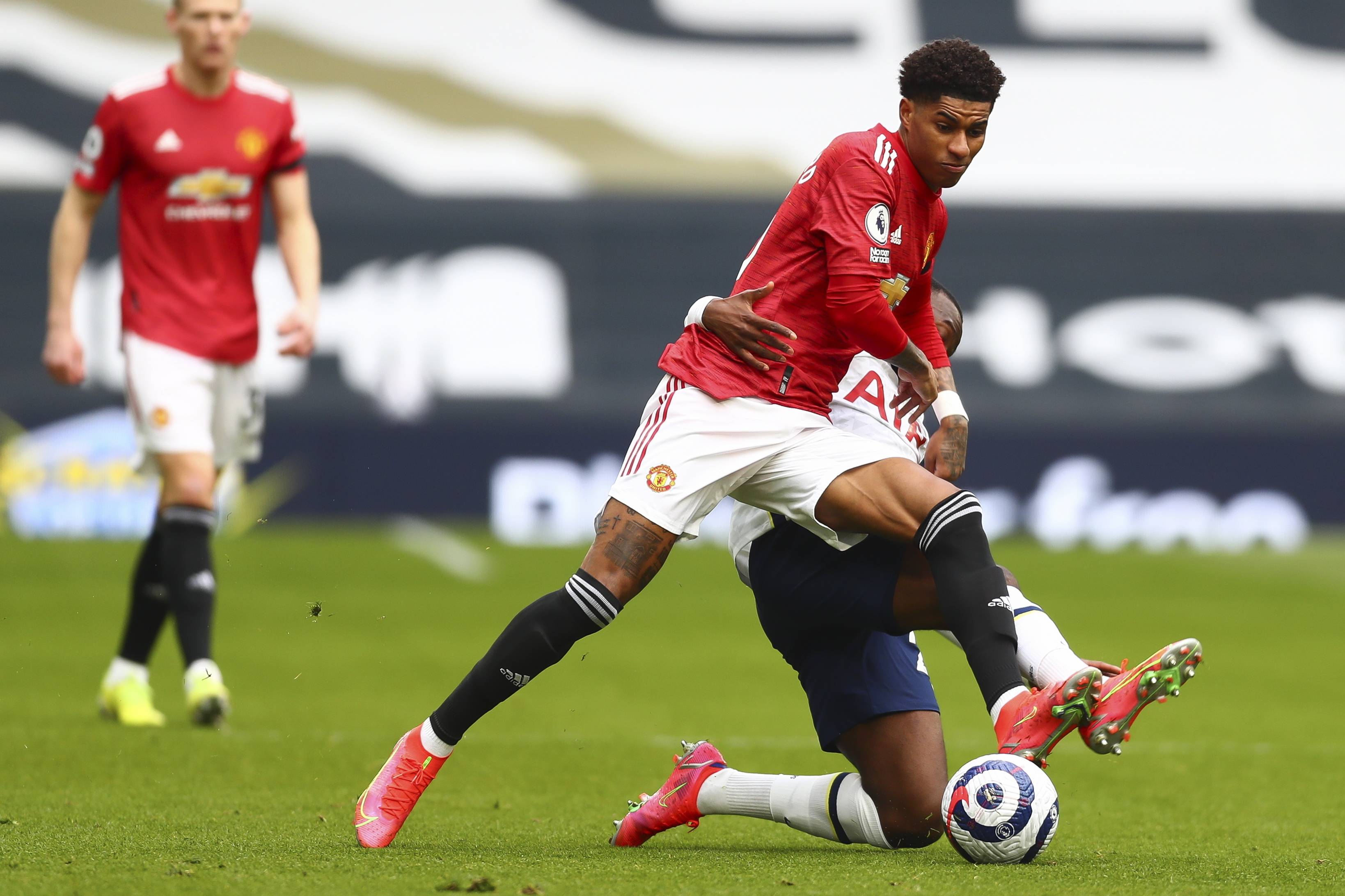 本次比赛采 本次比赛采