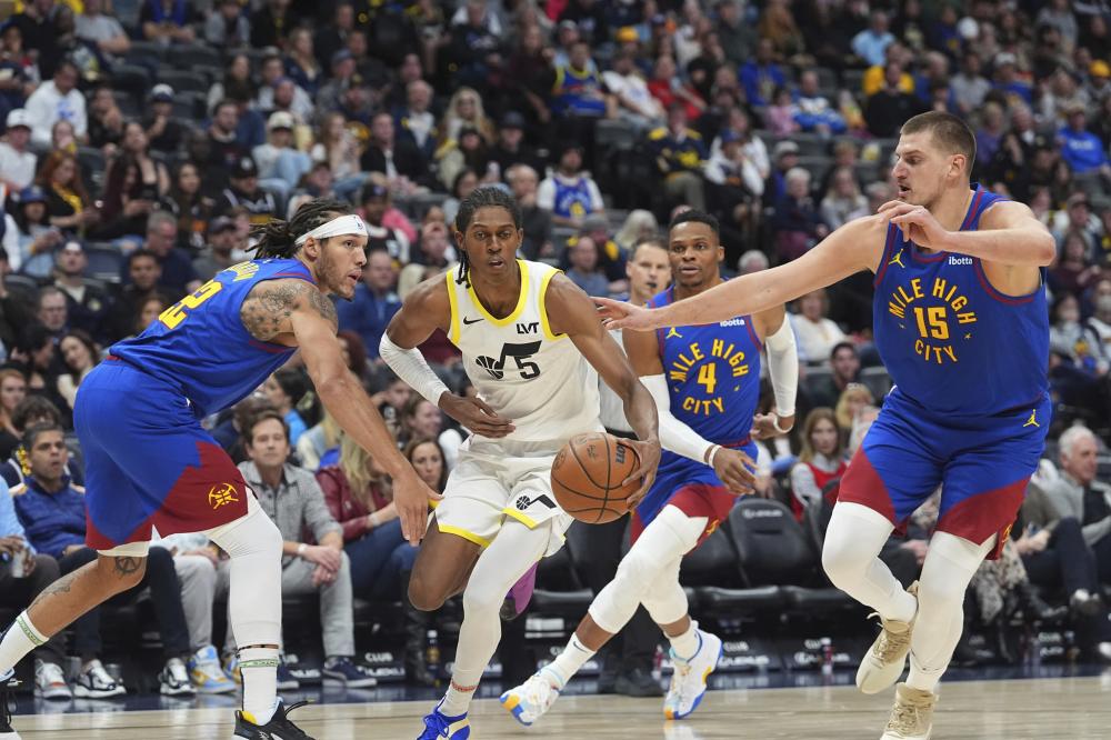 她的文章在 她的文章在