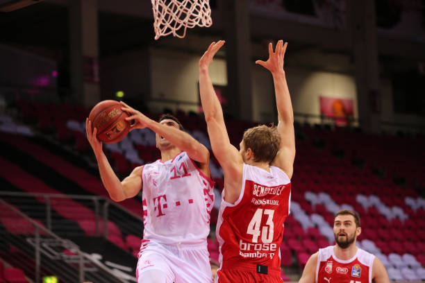 关键时刻保 关键时刻保