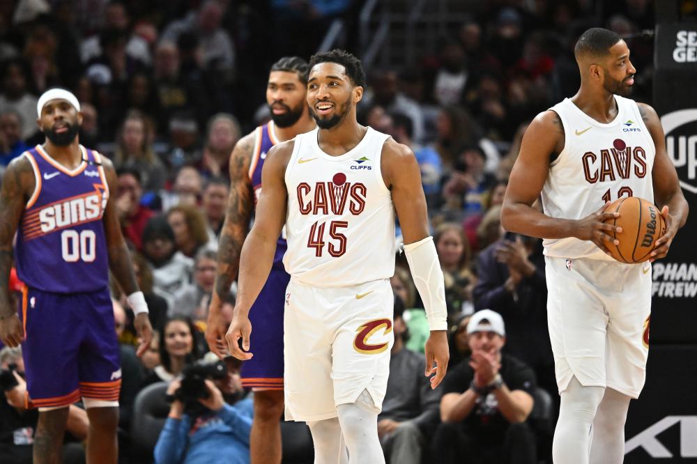 着强烈的对 着强烈的对