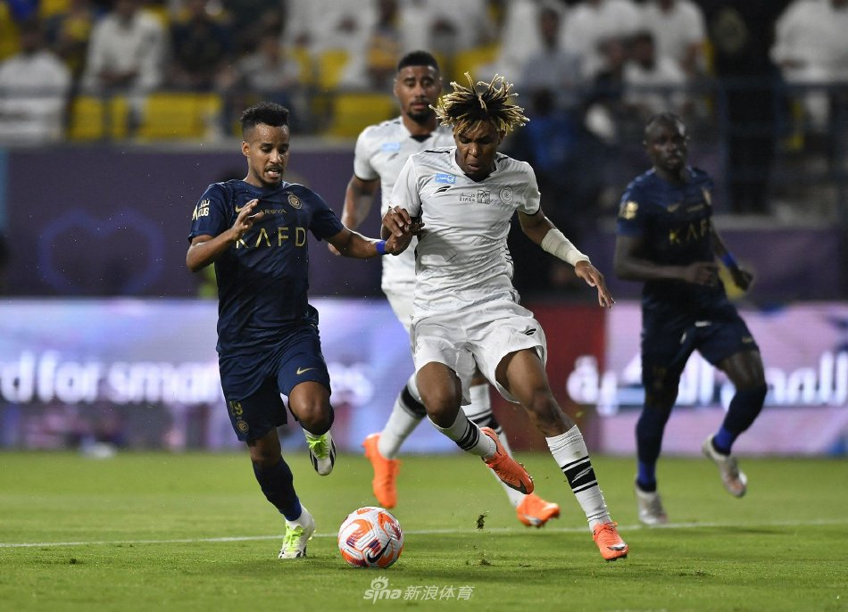 首次取得西 首次取得西